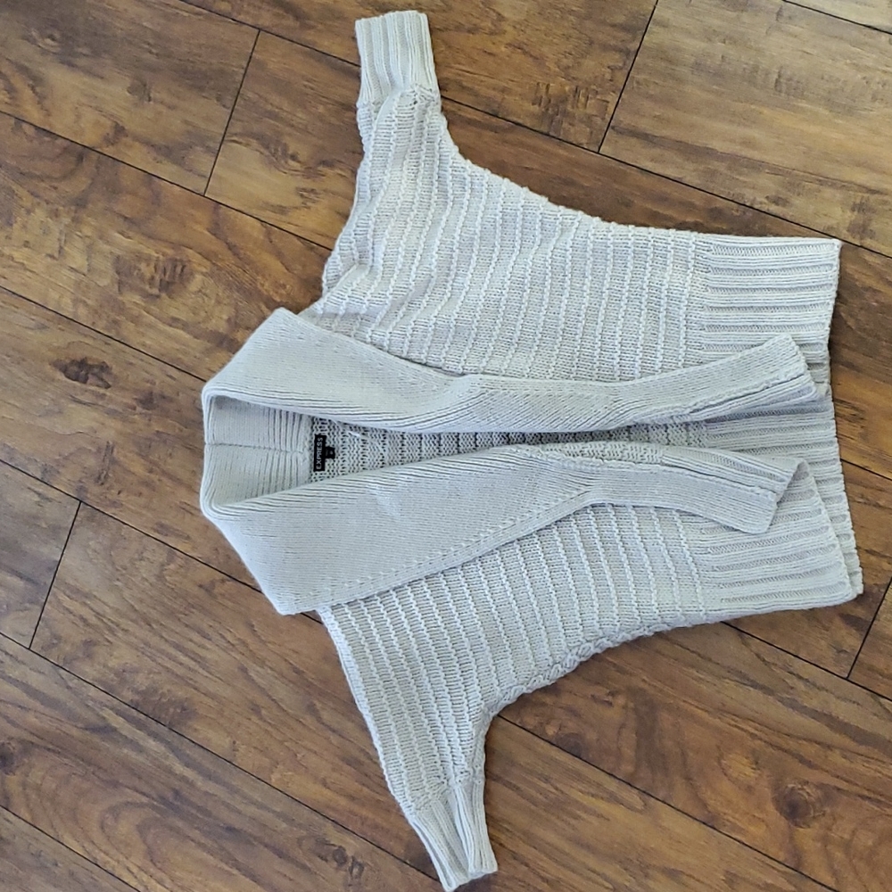 Express Cream Short Sleeve Open Front Cardigan XS